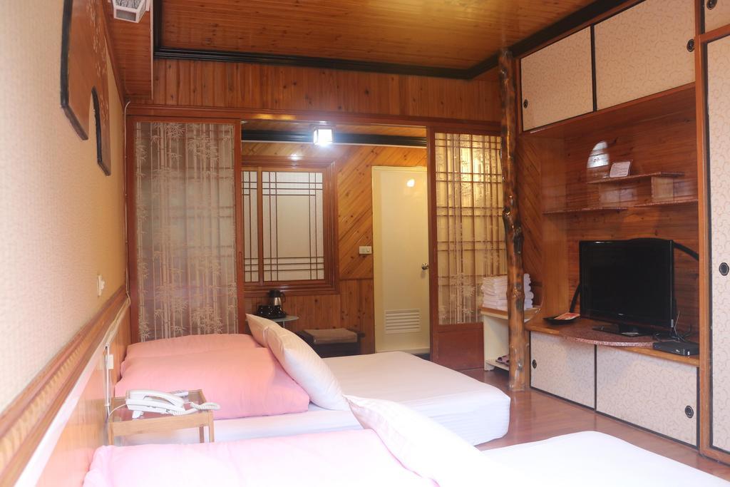 Wankou Hotel Zhongzheng  Exterior foto
